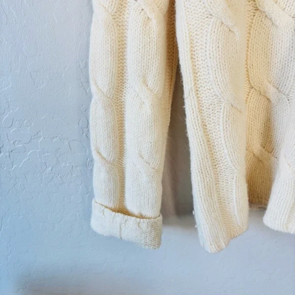 Eddie Bauer Women's Ivory Cable Knit mock neck fisherman Sweater size M rare - Picture 2 of 7